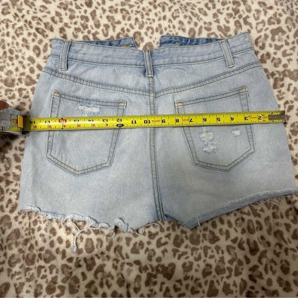 Set of three Jean shorts! - Picture 8 of 15